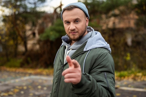 Дмитрий Журавлёв стал новым ведущим «Пряток» на СТС