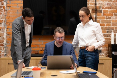 Исследование: каждая вторая компания выбирает телеком-оператора для цифровой трансформации